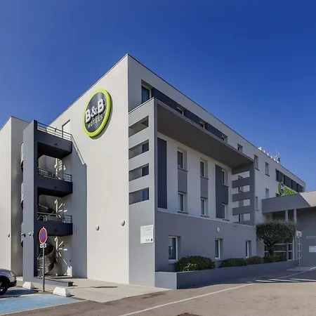 Hotel Sud Marché International