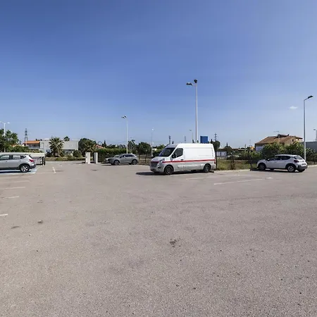 Sud Marche International Hotel 2*