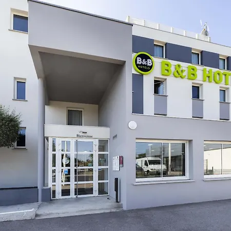Sud Marche International Hotel