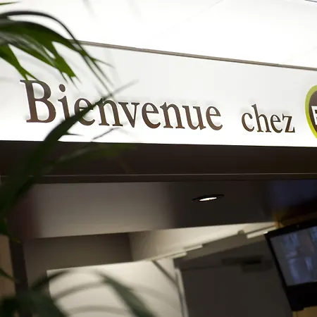 Sud Marche International Hotel