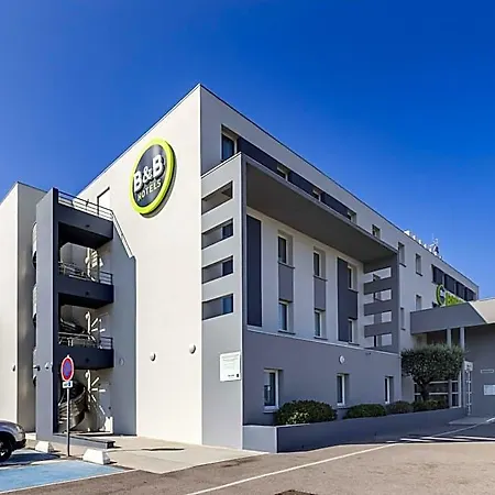 Sud Marche International Hotel
