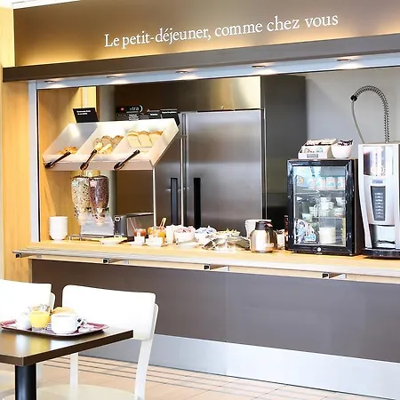 ホテル Sud Marche International 2*