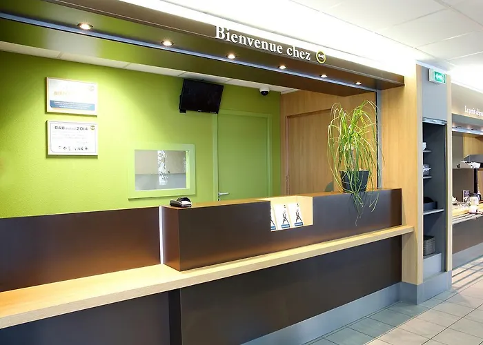 Szálloda Sud Marche International 2*